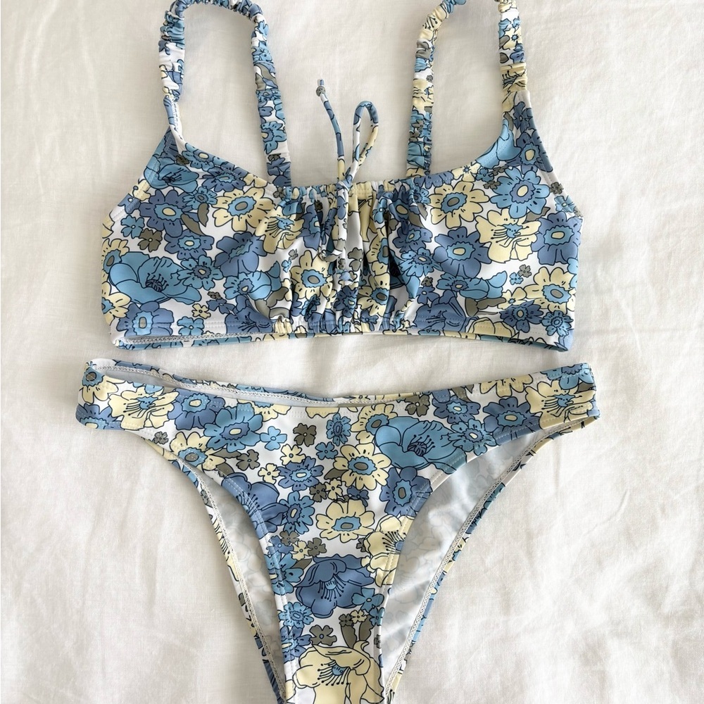 SHEIN Blue Floral Bikini Set